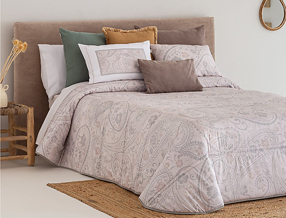 Sandeco - Edredón estampado Bermeo con funda/s de cojín color Beige cama de 180 oferta